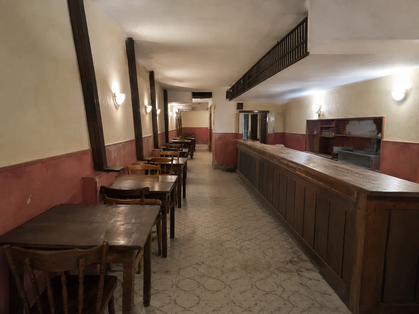 Restaurante Taiga — Comedor antes