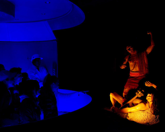 THE MACHINE OF  TIME - PARACAS