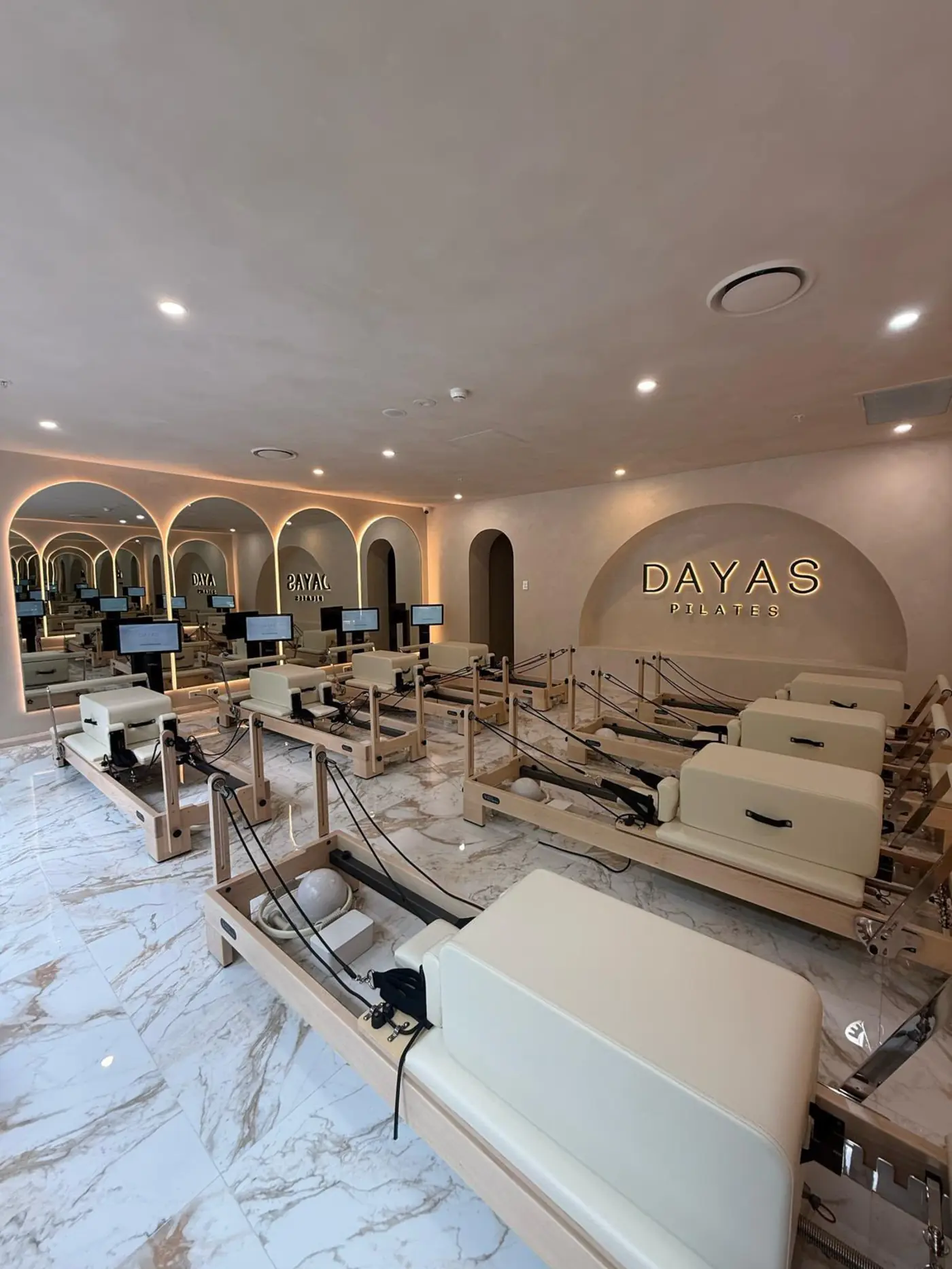 Retail & Commercial Fit-Outs 2