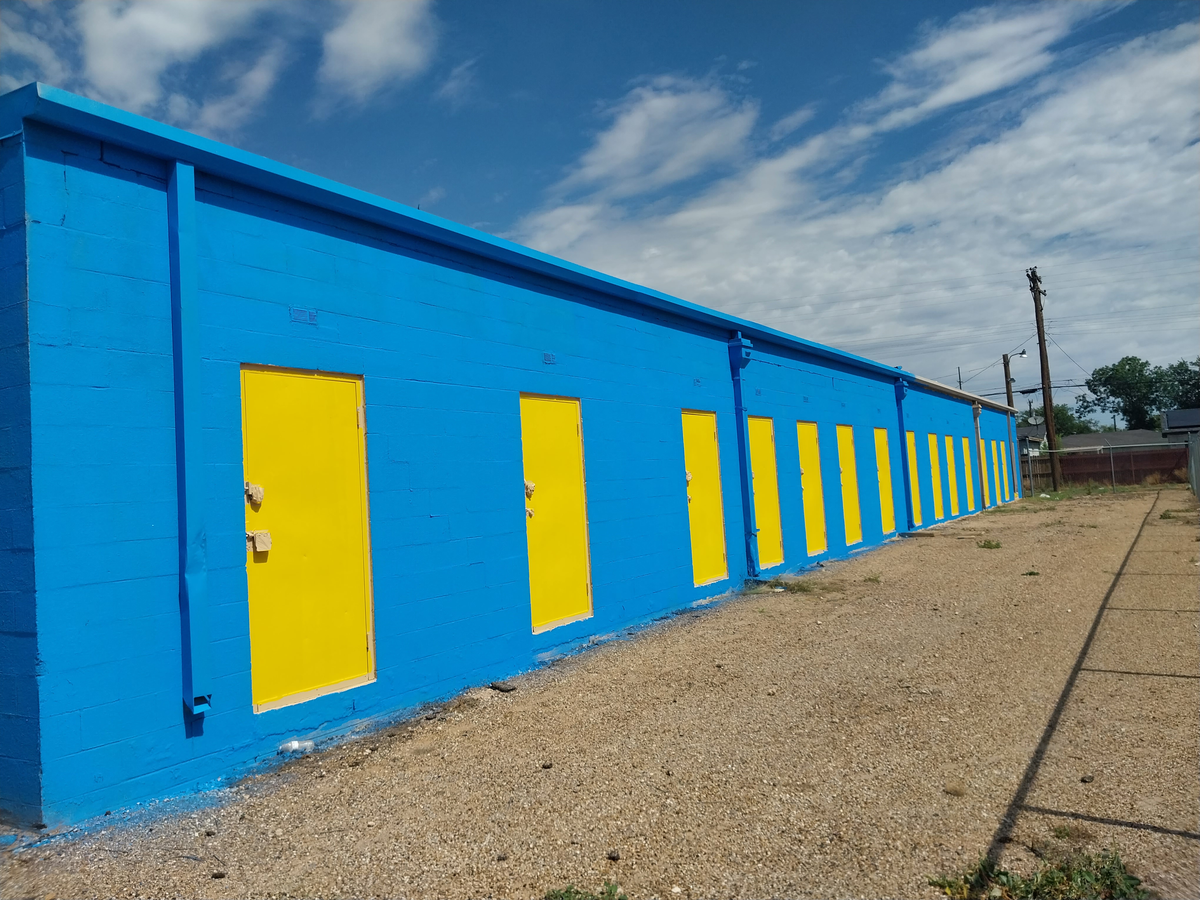 Self storage facility near me