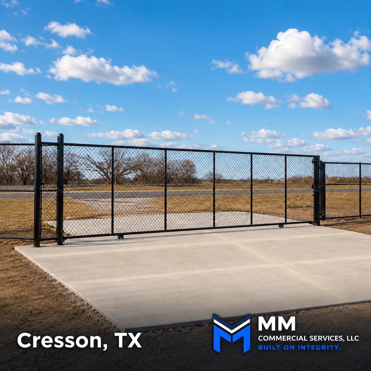 Commercial chain-link slide gate in Cresson, Texas
