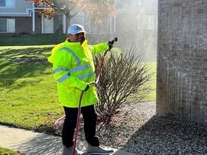 {{ custom_values.service_4 }} in {{custom_values.area_7})