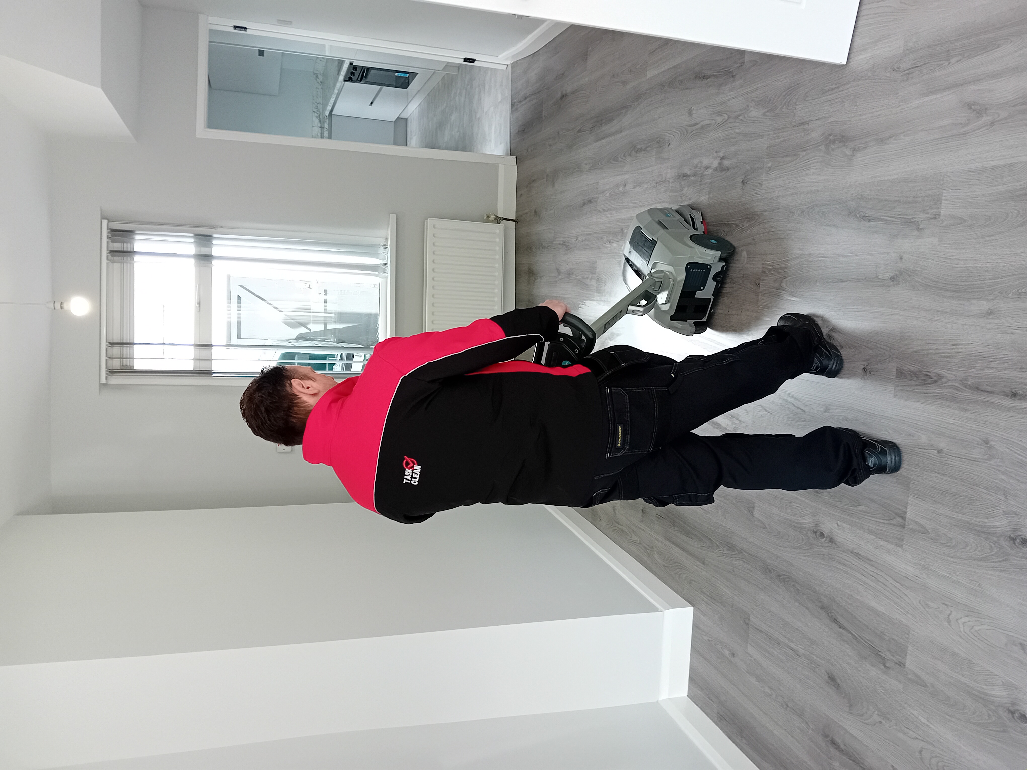 Rental Properties cleaning in Belfast by Task Clean