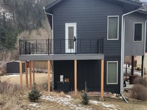 {{ custom_values.service_1 }} in {{custom_values.area_2})