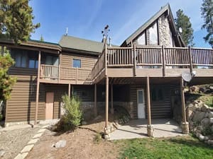 {{ custom_values.service_2 }} in {{custom_values.area_2})