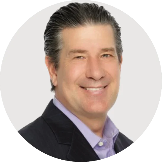 How Can Real Estate Professionals Leverage WFG Flash Farm to Connect with Senior Homeowners?