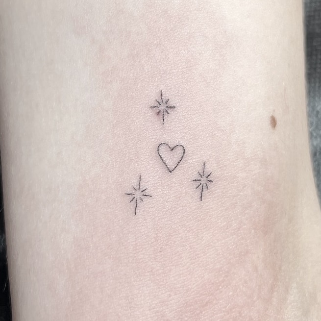 Cowboy hat and the desert tattoo fine line