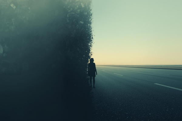 Split image or subtle gradient transition Left side: cluttered, muted, or foggy Right side: clear, open space or horizon Split image or subtle gradient transition Left side: cluttered, muted, or foggy Right side: clear, open space or horizon