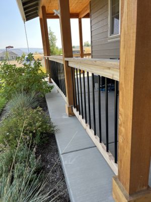 {{ custom_values.service_4 }} in {{custom_values.area_5})