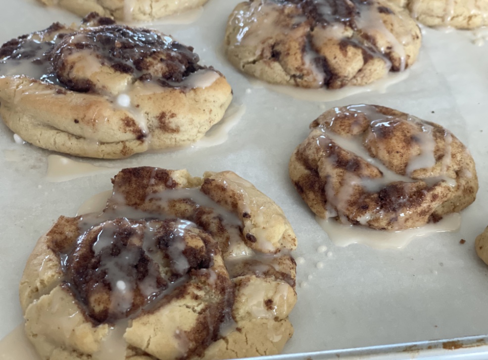 Cinnamon Roll Cookie by Aunt Jenny Jenn's Kitchen