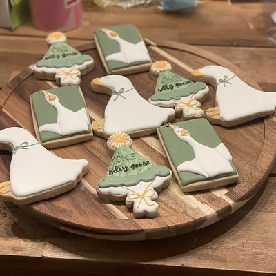 Gluten-free custom decorated cookies made with care in Harford County Maryland for events and special orders