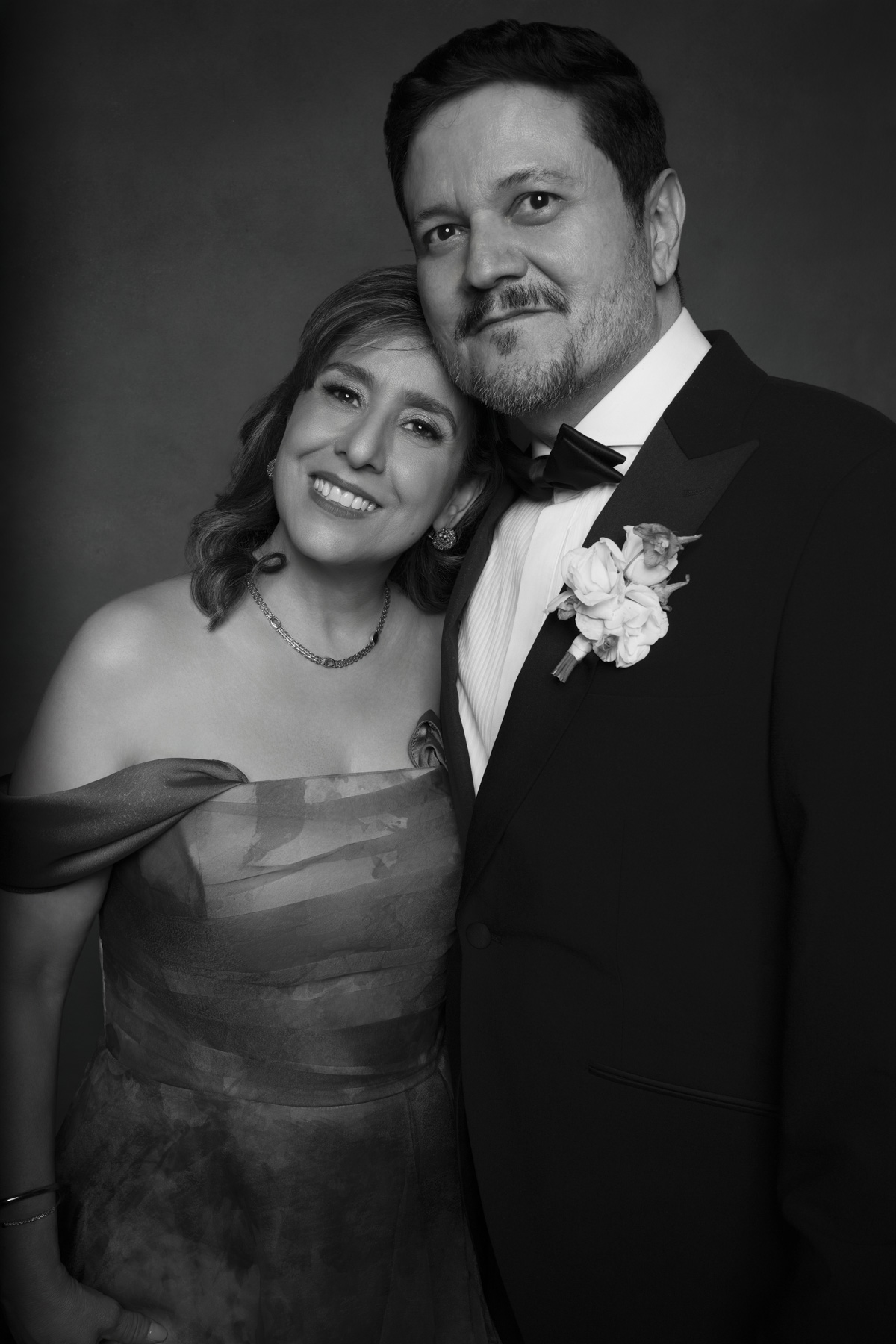 Timeless black and white portrait of a father and daughter together during a luxury wedding reception, celebrating family, love, and legacy. Timeless black and white portrait of a father and daughter together during a luxury wedding reception, celebrating family, love, and legacy.