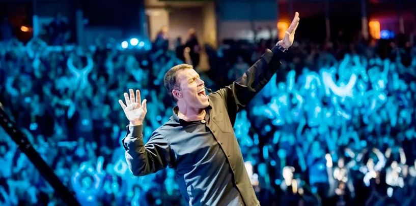 image of Tony Robbins