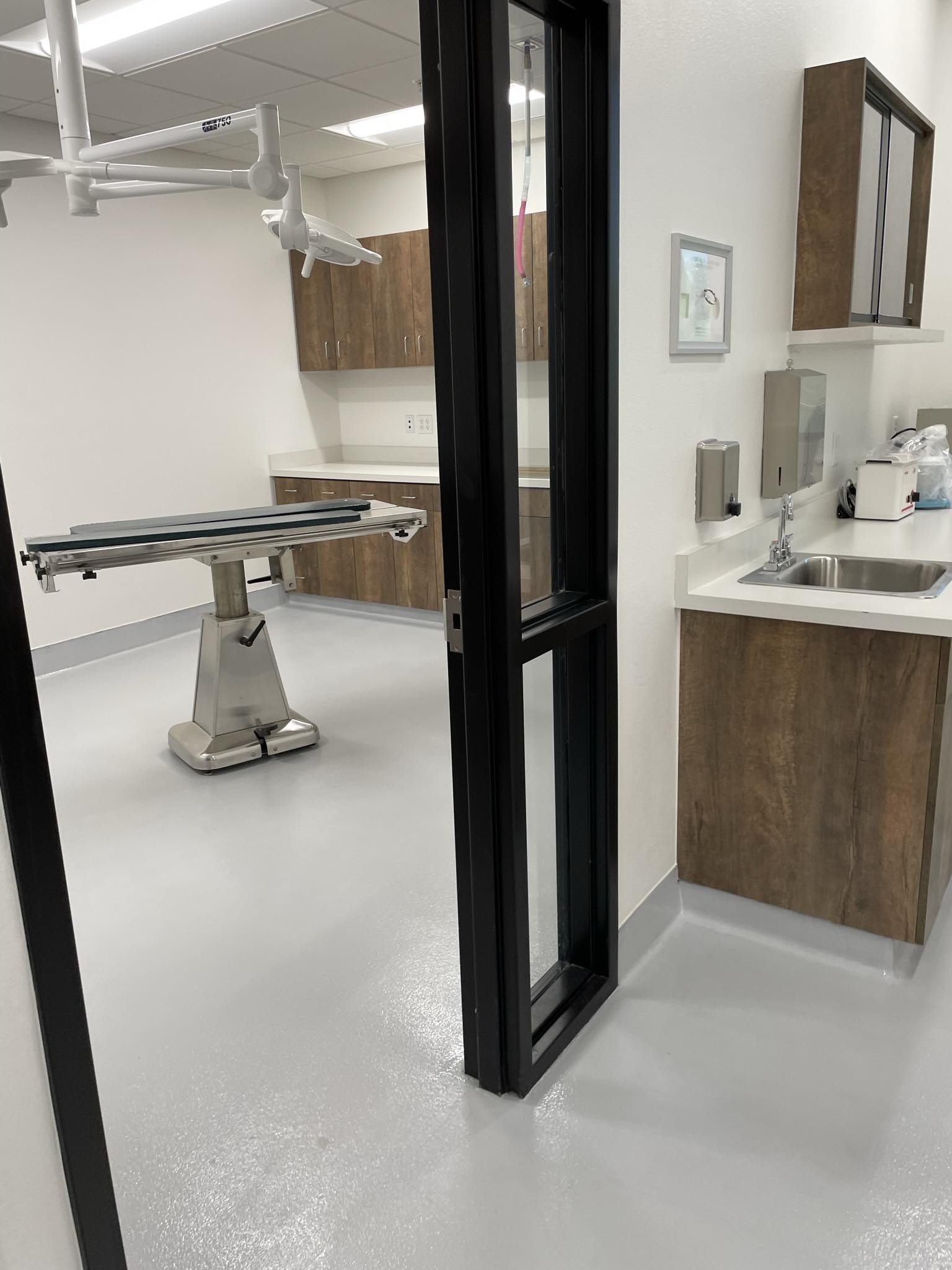 Office or Commercial Cleaning Arizona Valley