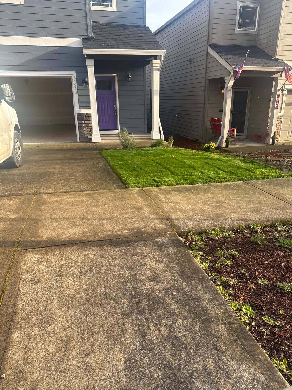 Front yard lawn and walkway refresh completed by Metro Mowing Services and Maintenance LLC