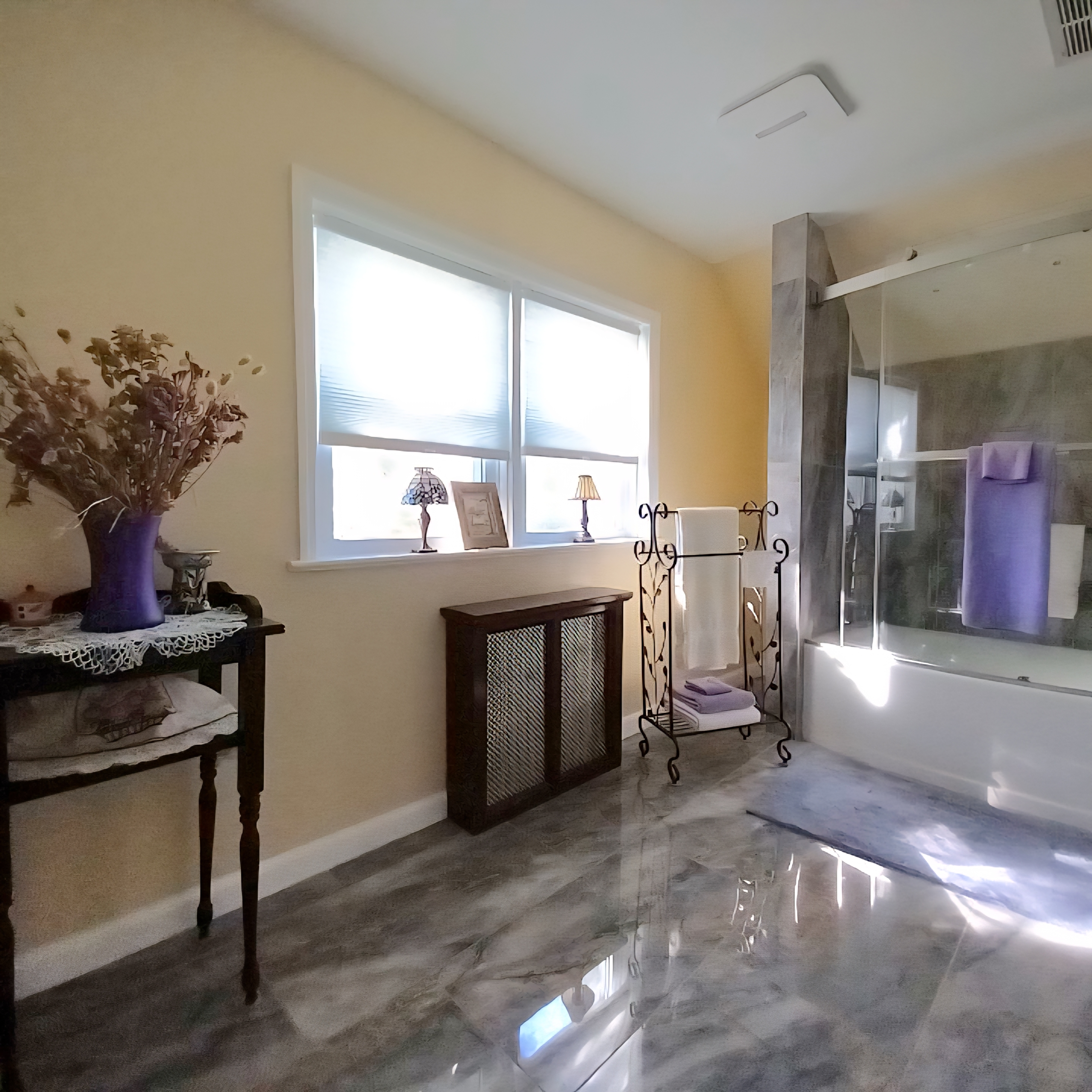 bathroom bathroom