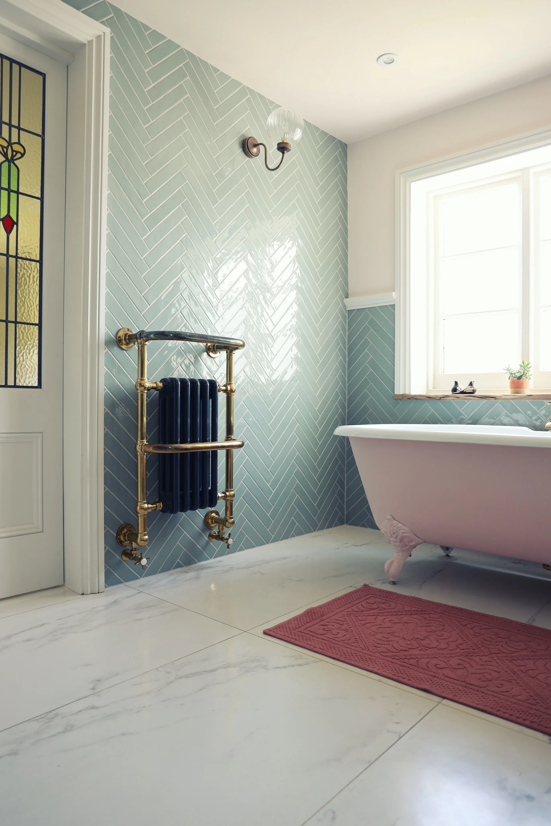 Traditional bathroom detail