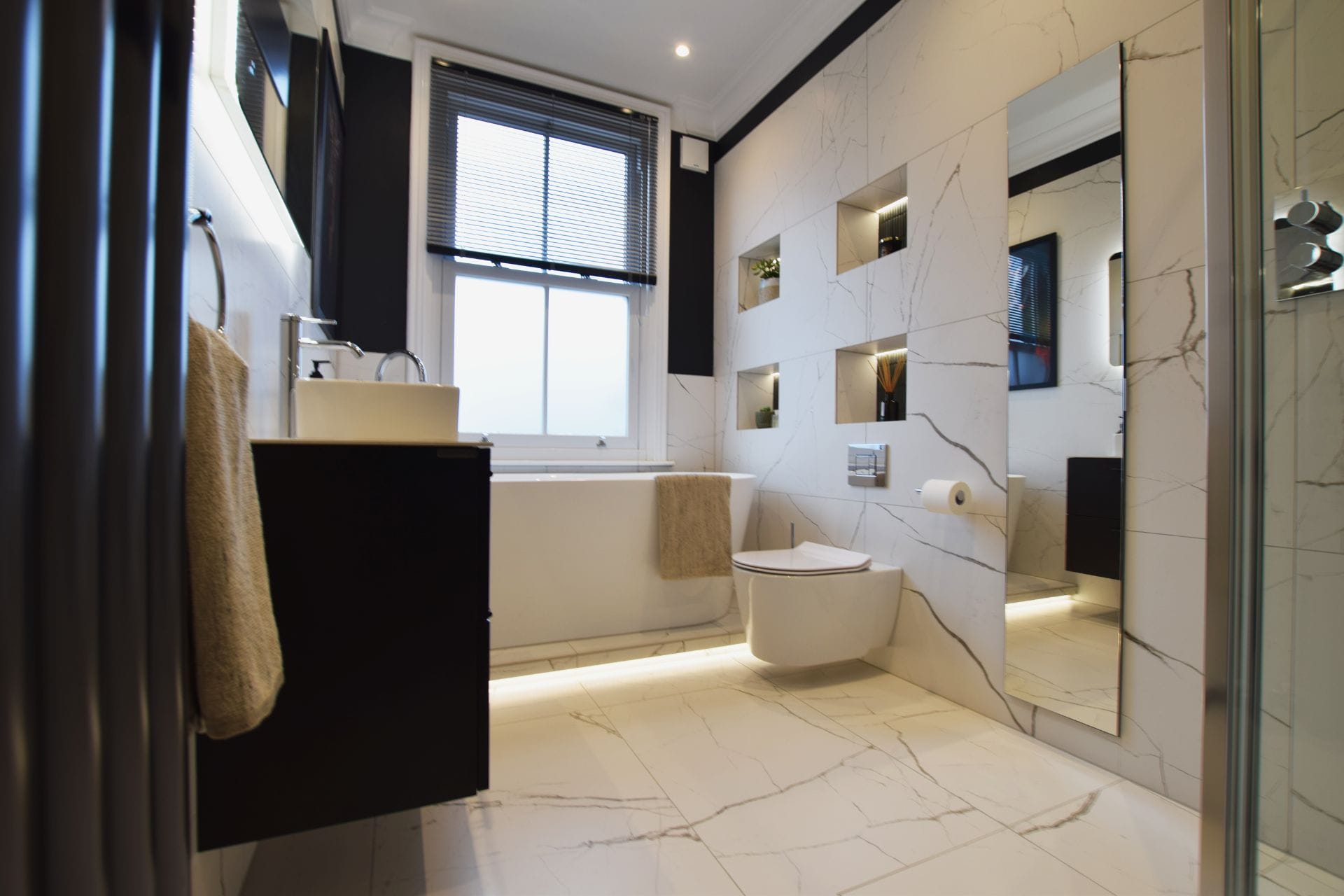 Monochrome Luxury bathroom in Widcombe Bath