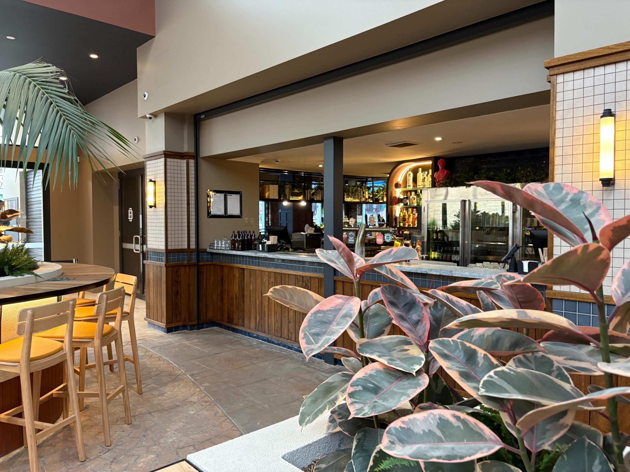 Hotel Beer Garden & Bar Fit-Out photo 2