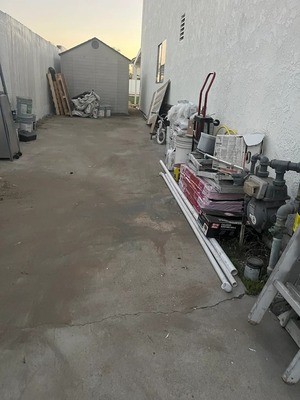 {{ custom_values.service_1 }} in {{custom_values.area_6})