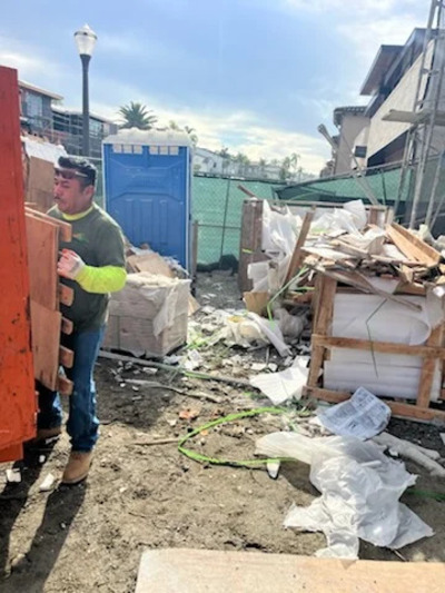 {{ custom_values.service_2 }} in {{custom_values.area_7})