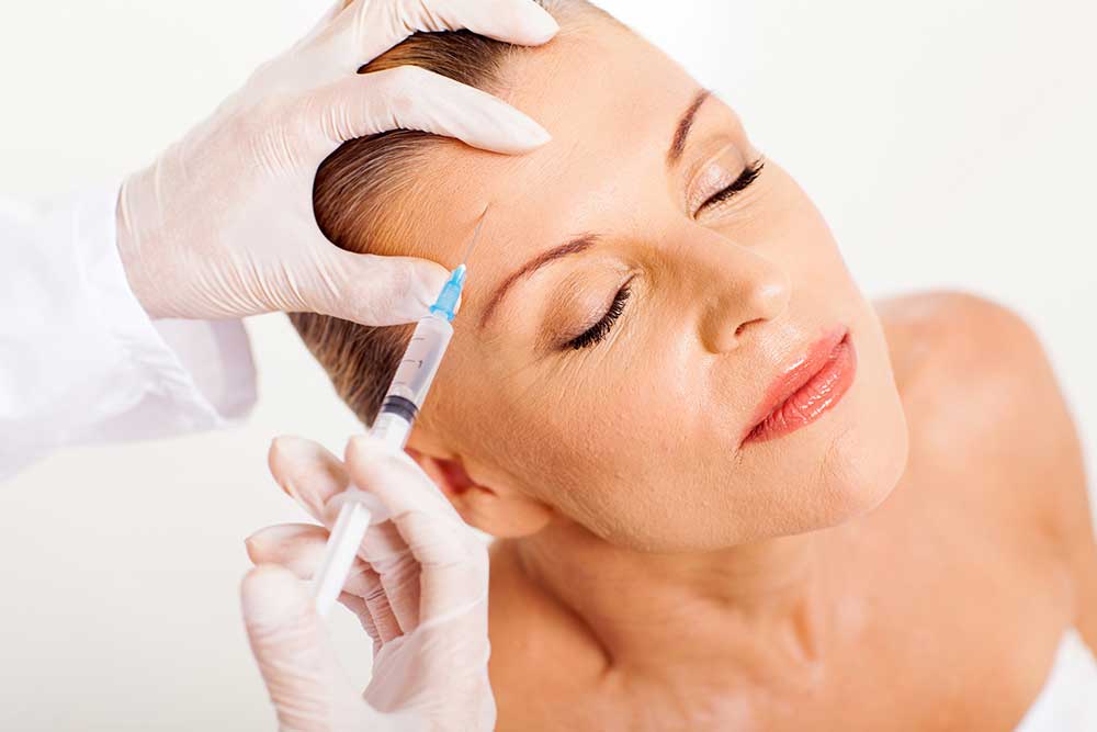 Diagram style photo showing how Botox relaxes facial muscles