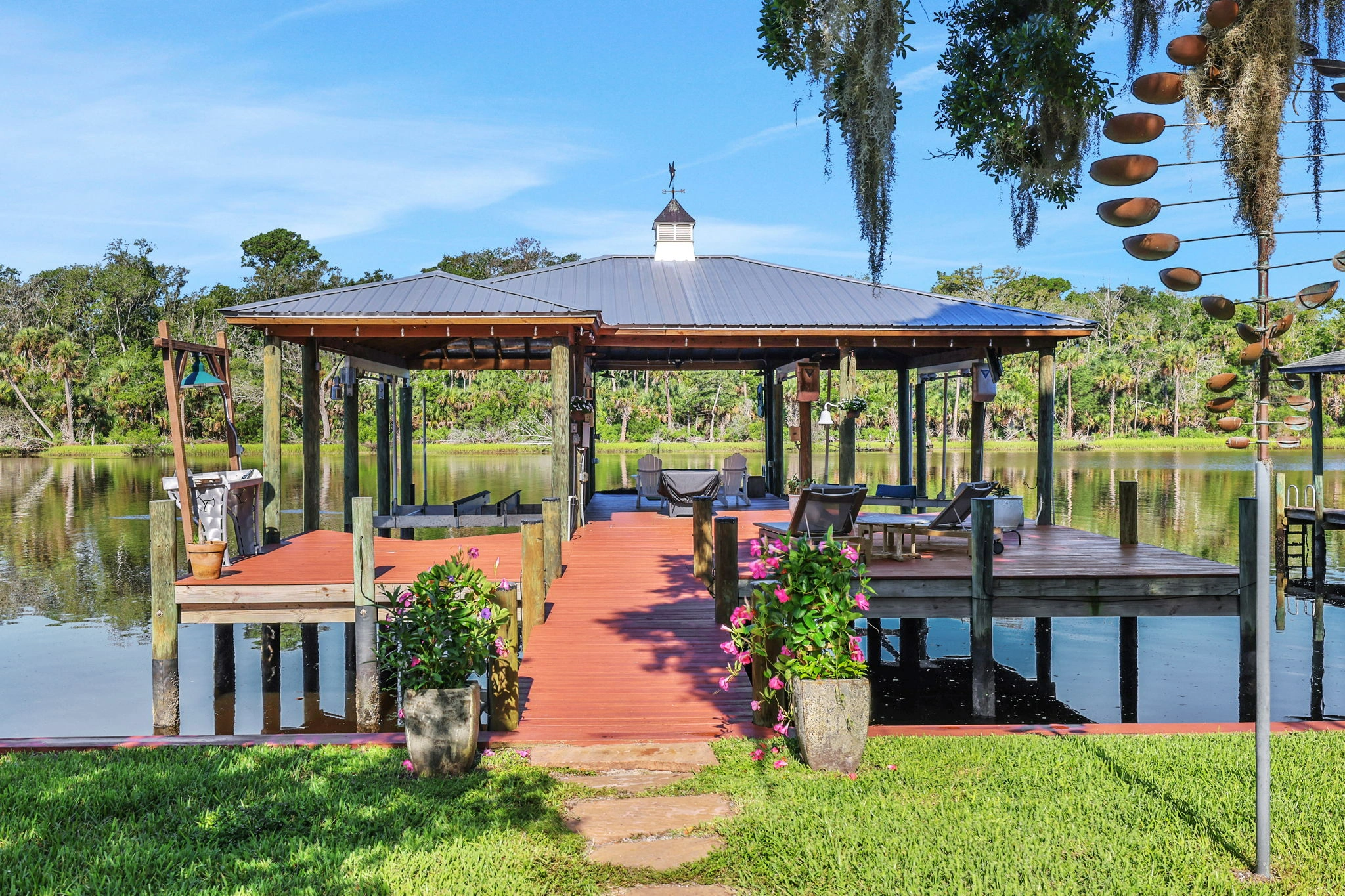 Dock overlooking the intracoastal in Ponte Vedra Beach Dock overlooking the intracoastal in Ponte Vedra Beach