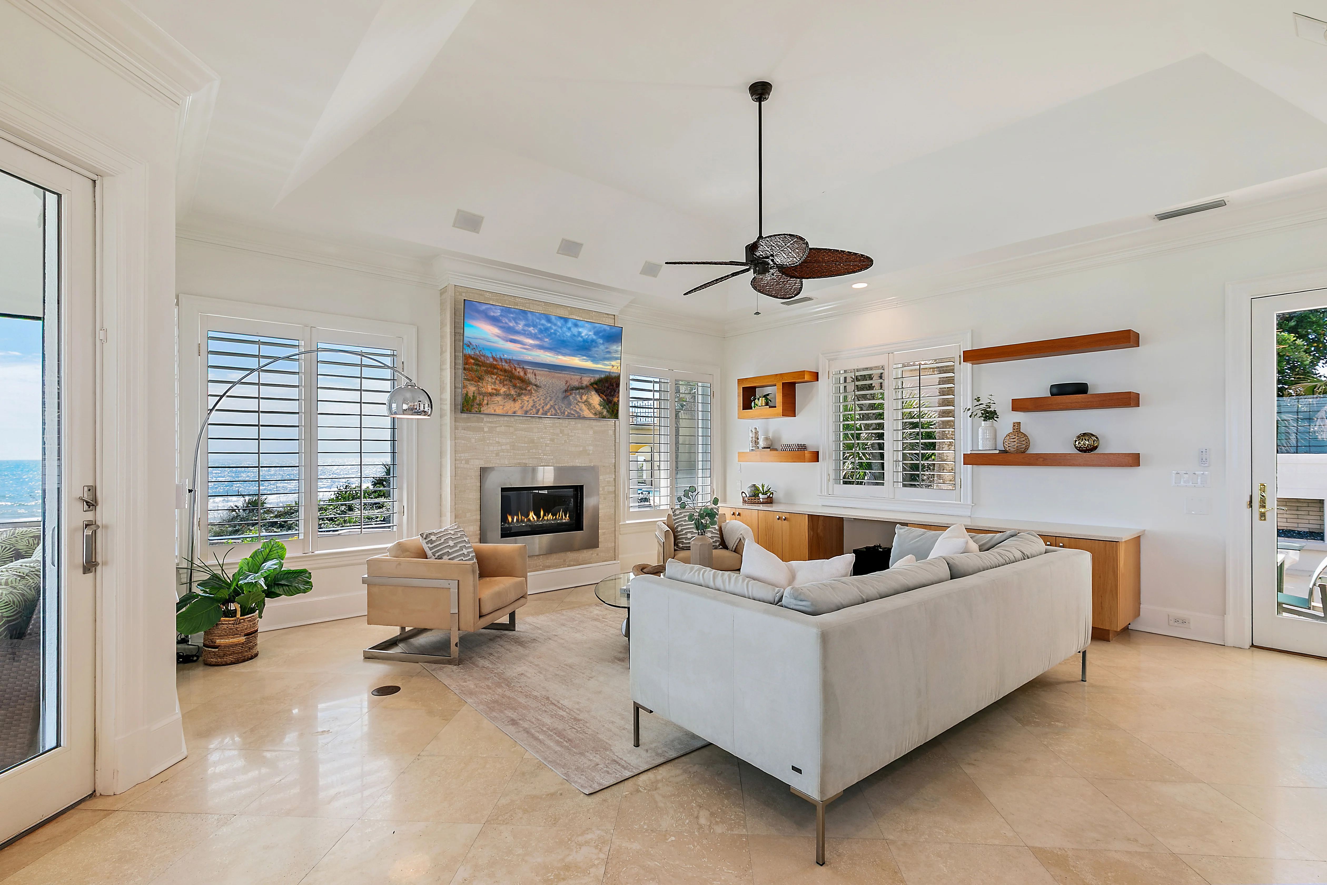 Renovated luxury home in Ponte Vedra Beach on the ocean Renovated luxury home in Ponte Vedra Beach on the ocean