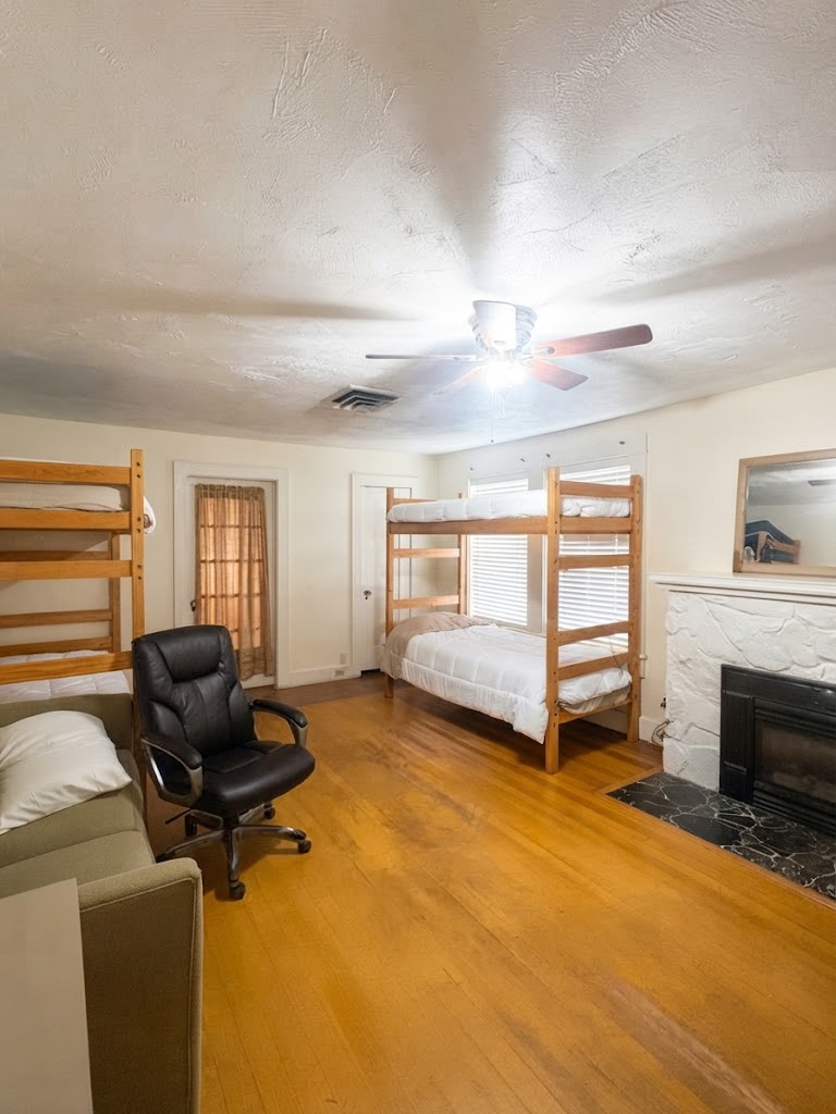 Shared room at Brereton Manor