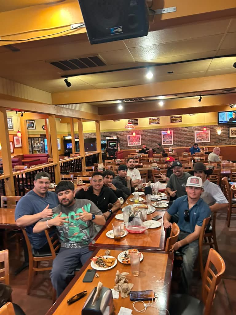 Brereton Manor students spending time together — photo 3