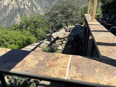 {{ custom_values.service_1 }} in {{custom_values.area_3})