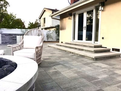 {{ custom_values.service_2 }} in {{custom_values.area_3})