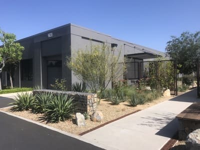 {{ custom_values.service_4 }} in {{custom_values.area_3})