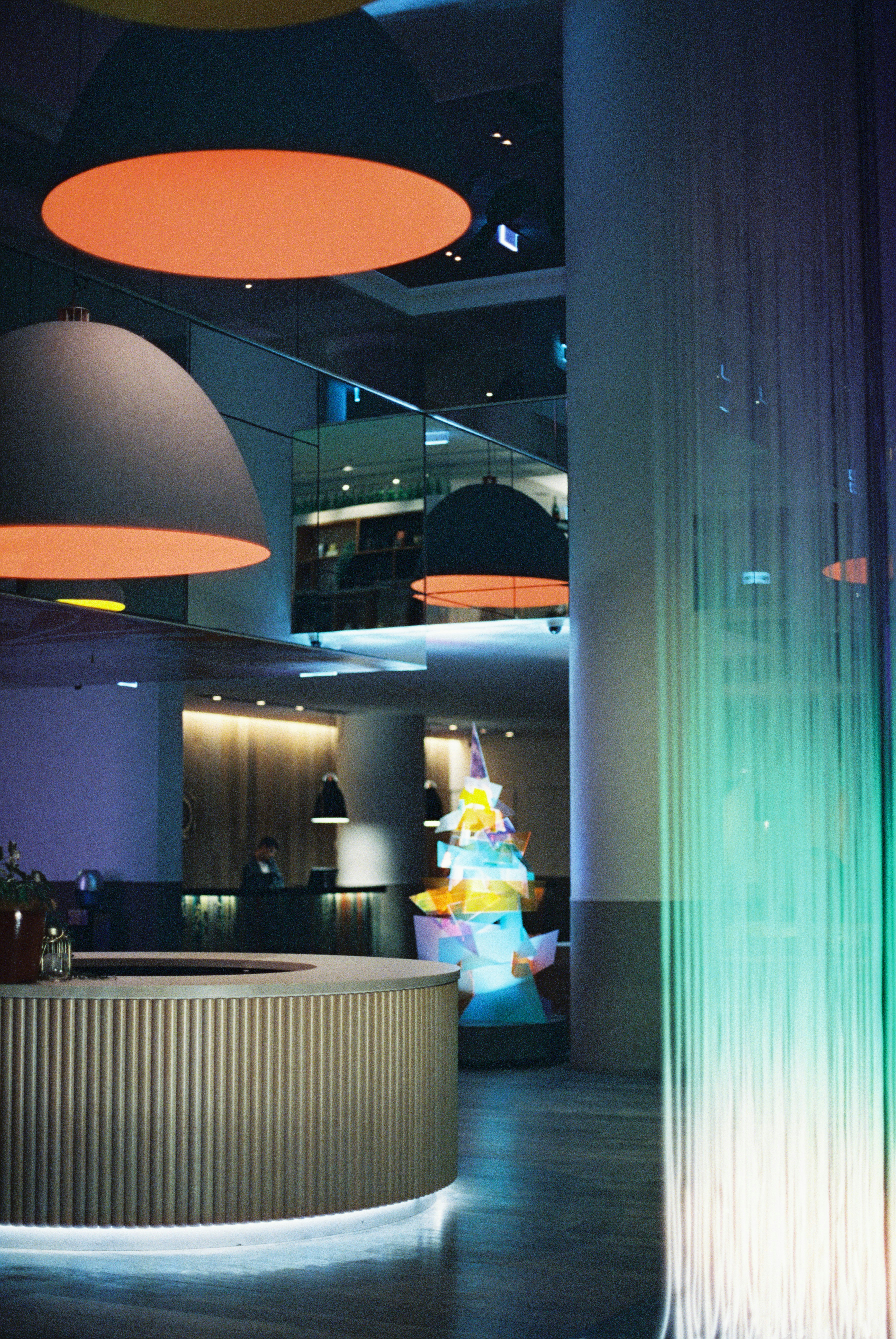 how to spot greenwashing at a hotel