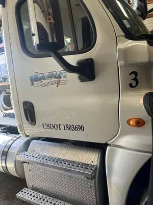 {{ custom_values.service_2 }} in {{custom_values.area_7})