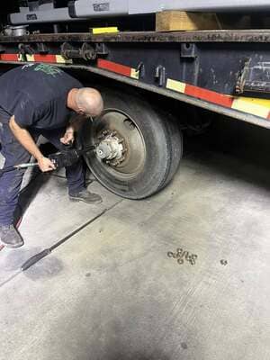 {{ custom_values.service_4 }} in {{custom_values.area_5})