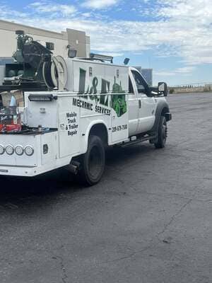 Semi trailer mechanic in Modesto