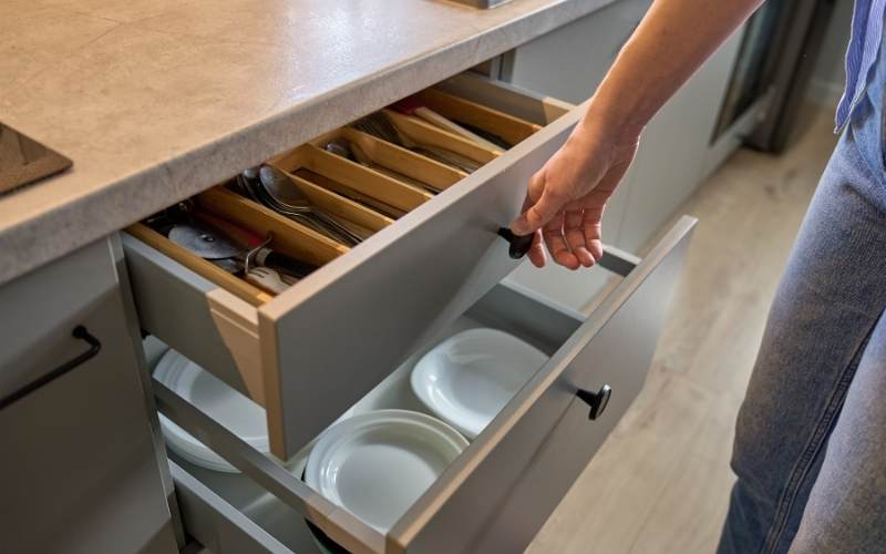 Functional Kitchen Layout - Edgepro Builders