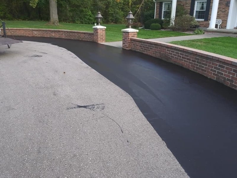 Pine Ridge Asphalt Sealcoating