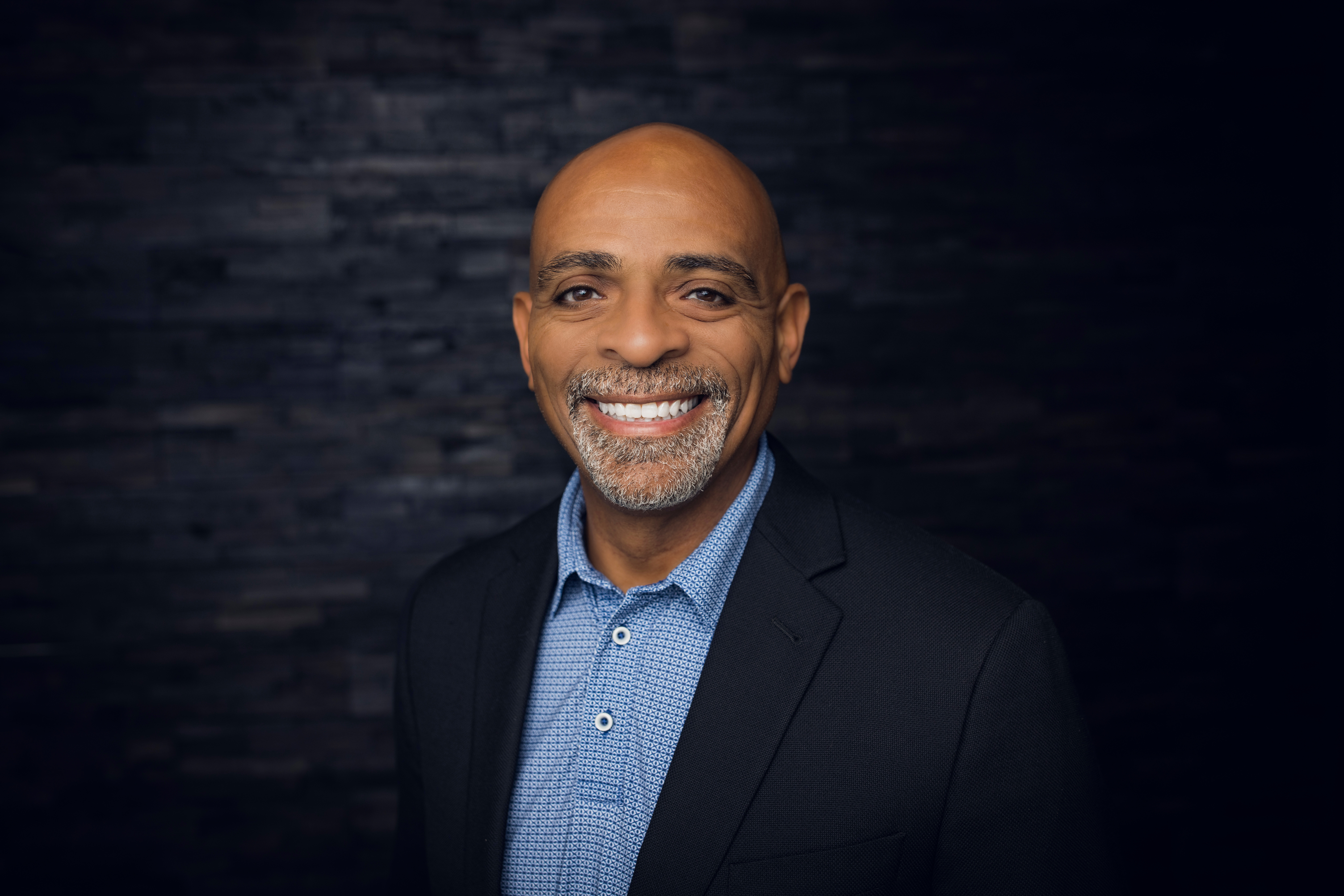 Larry Woods