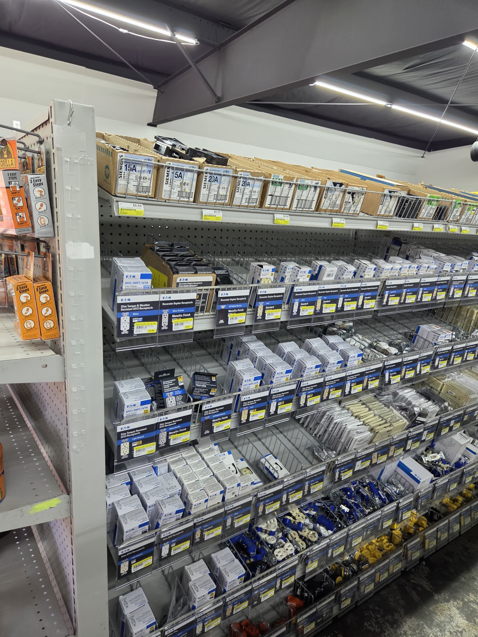 Eaton electrical breaker, outlet, and switch aisle at Cardinal Hardware Summit MS
