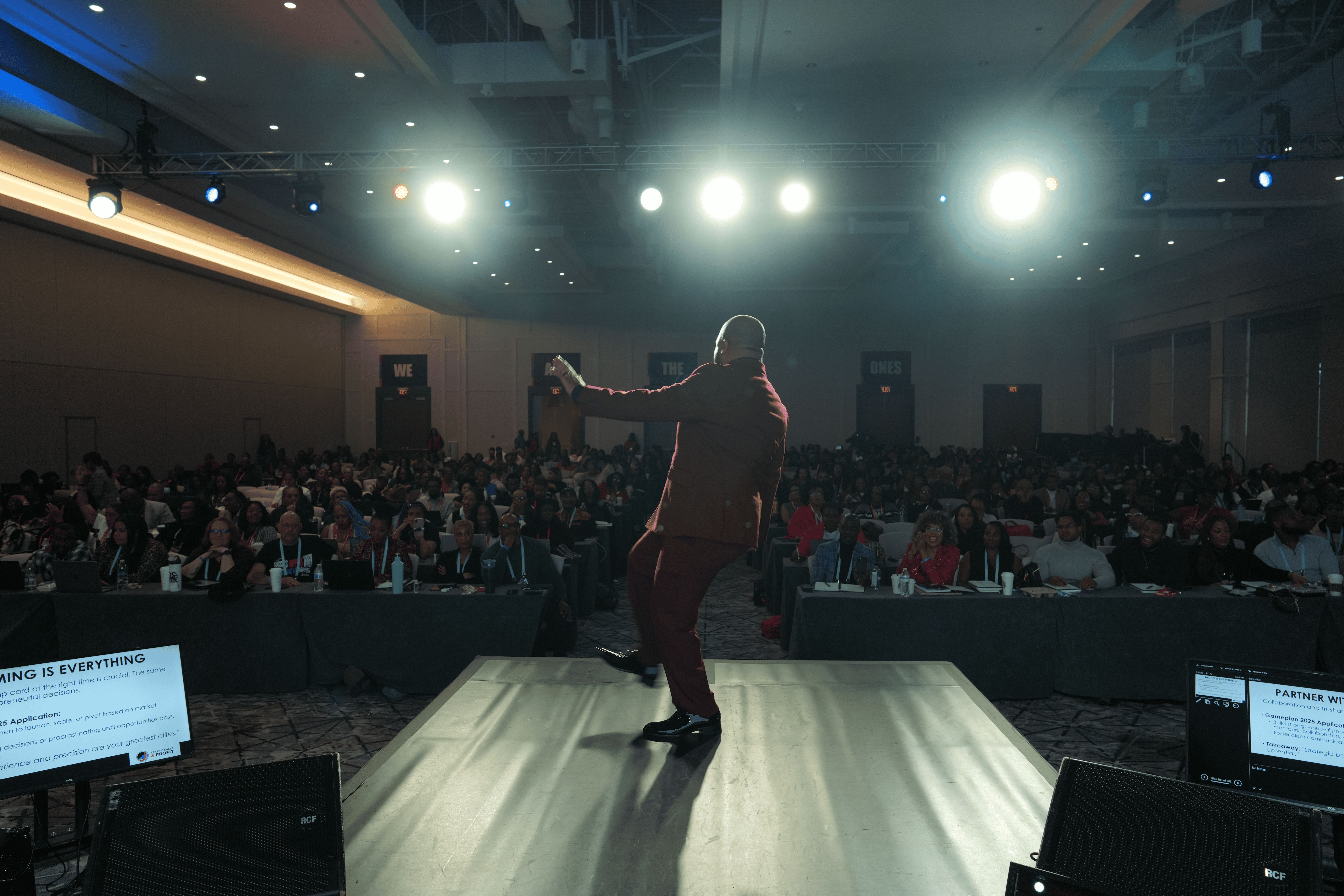Jamal Vallair presenting The Mindset Advantage keynote