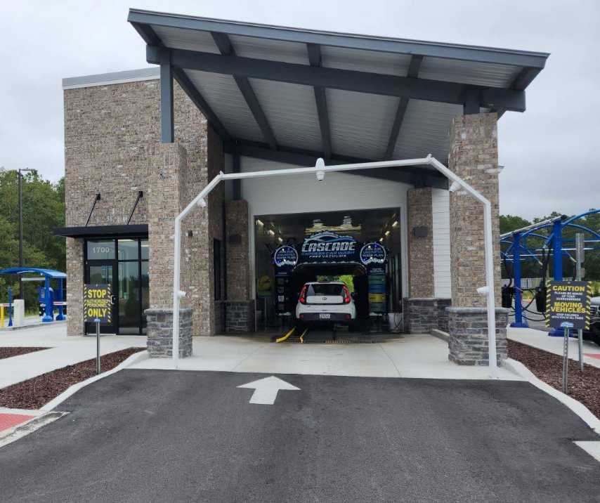 Cascade Express Wash tunnel and prep process