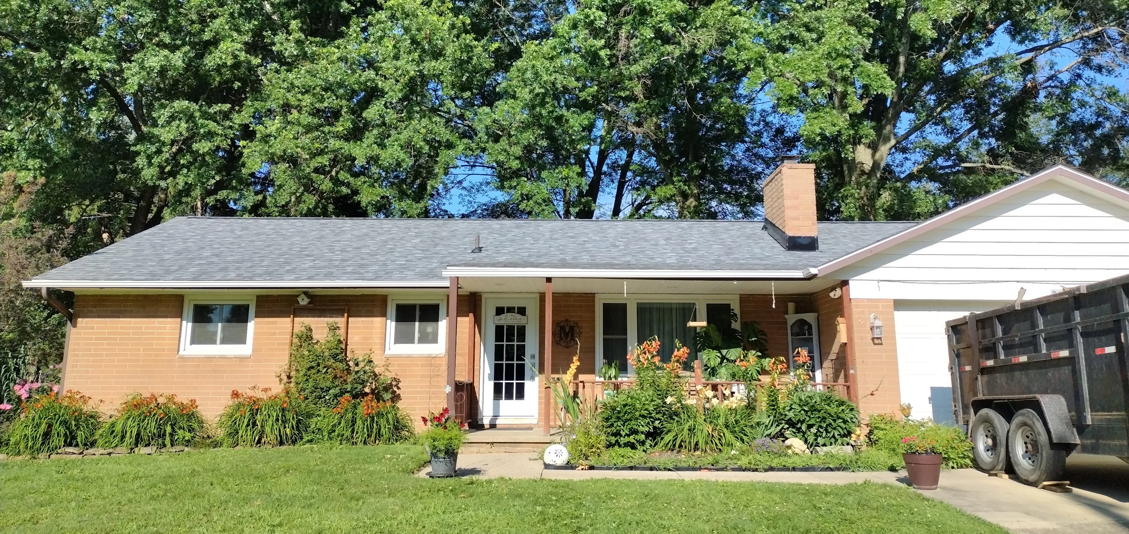 Completed residential roof replacement by S&K Roofing