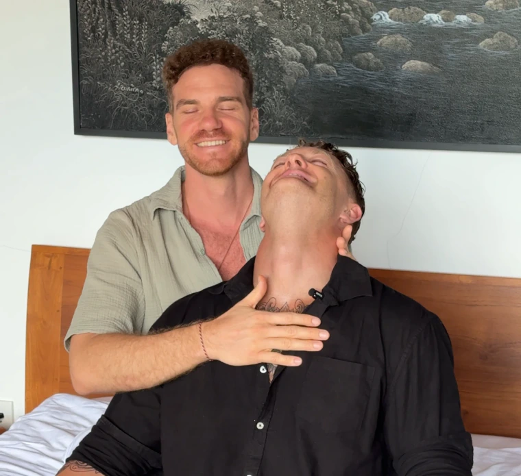 A client feeling sensation return through the body after a Vādma session