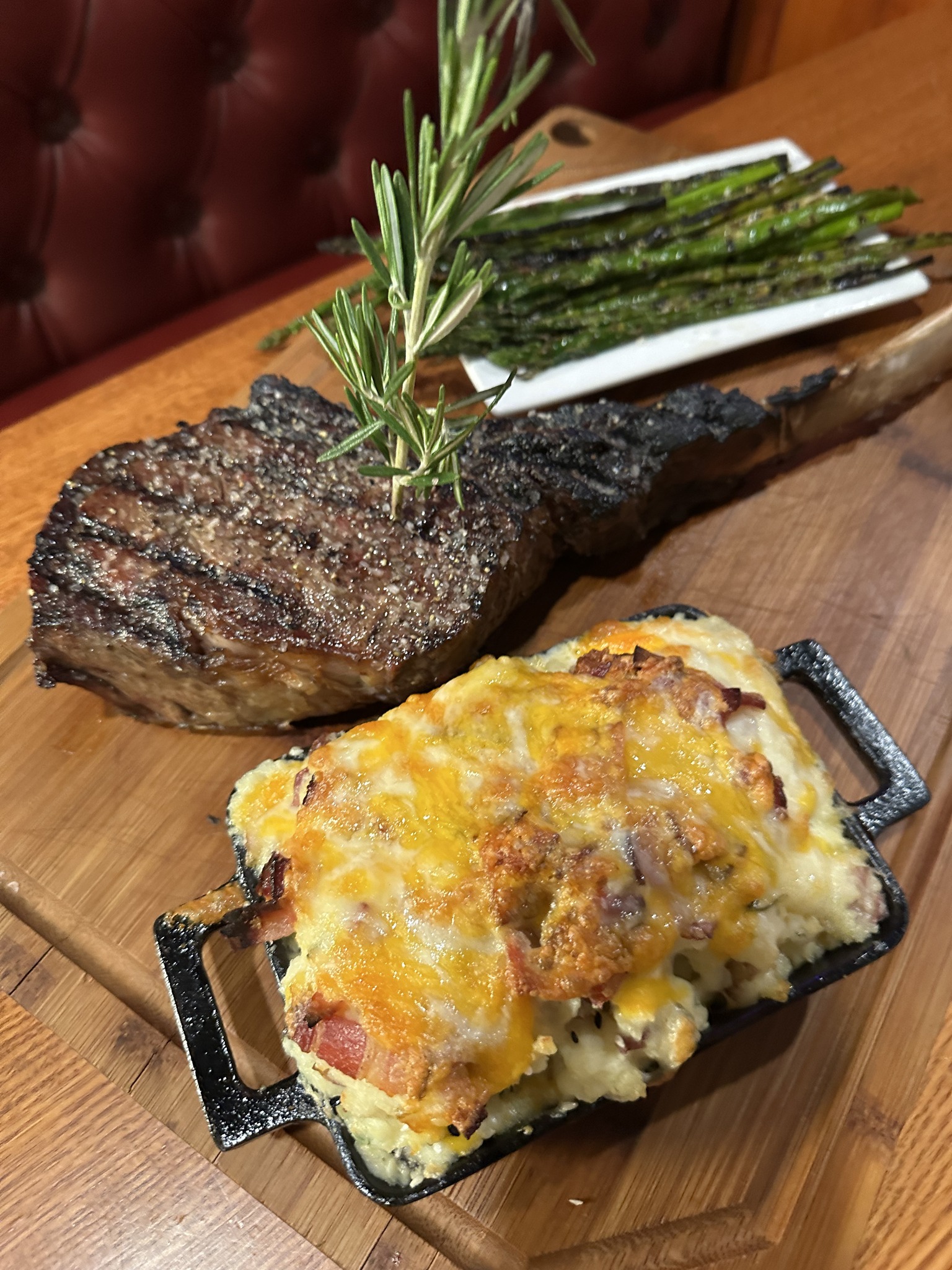 1 Location Pub & Steakhouse