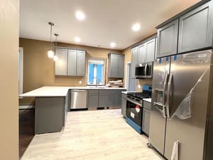 {{ custom_values.service_3 }} in {{custom_values.area_4})