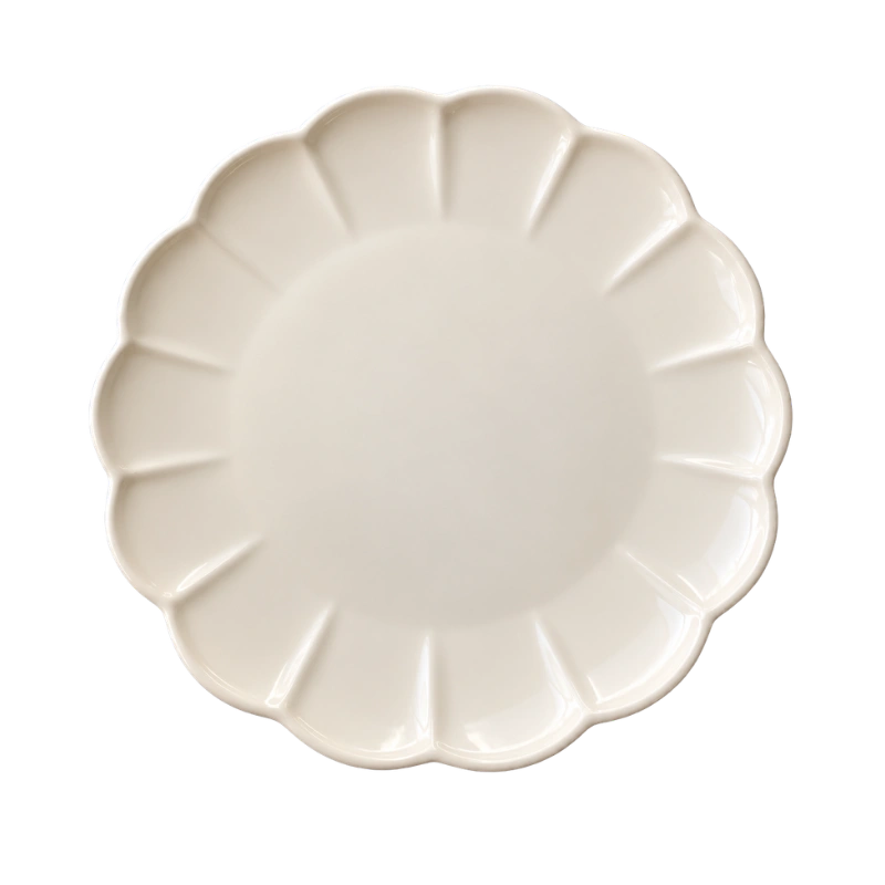 Cream Scalloped Dinner Plates wedding & event hire