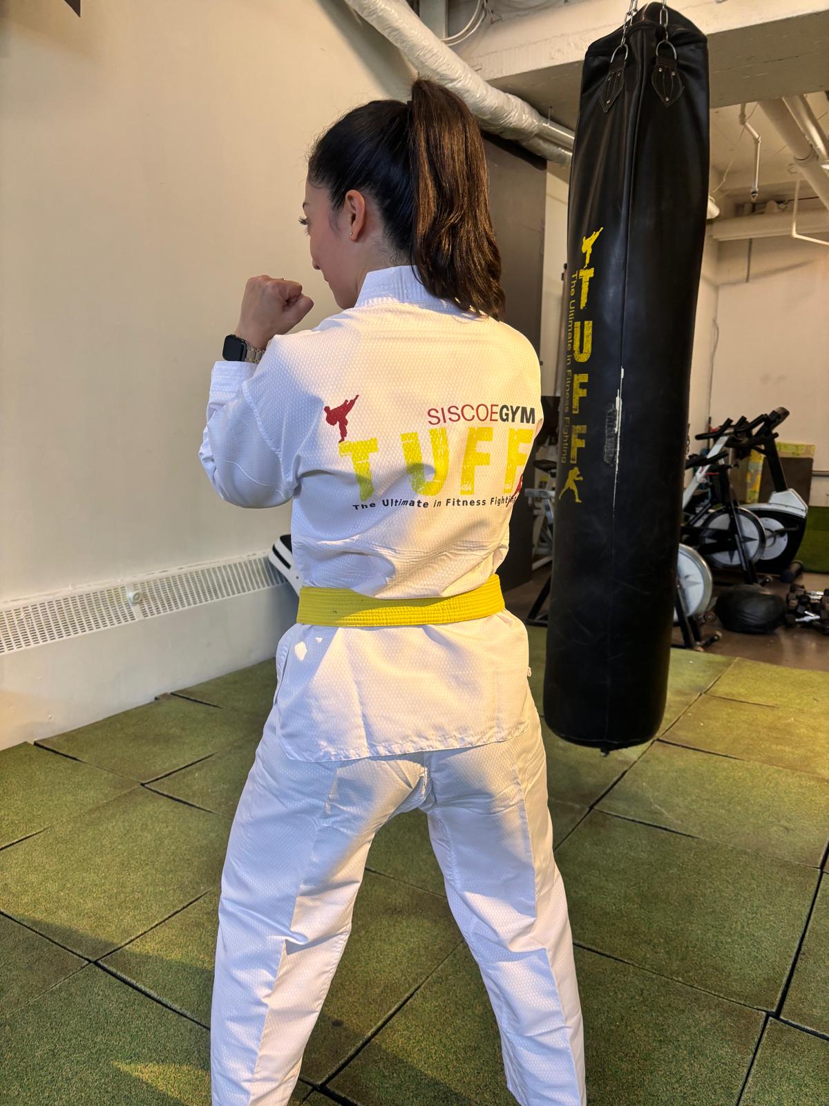 Saba, an adult Taekwondo student, training at SISCOE Academy in Montréal