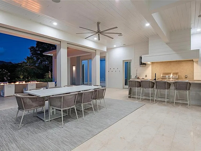 188 West ST Naples, FL _Lanai